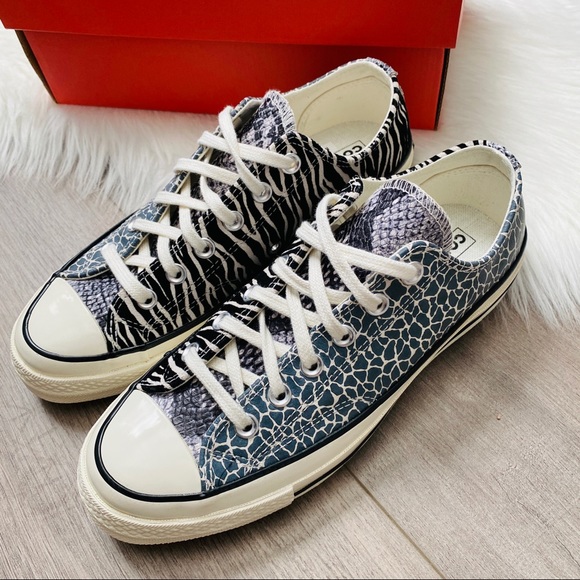 NWT Converse Space Animal Chuck 70 Women’s Shoes - Picture 2 of 8